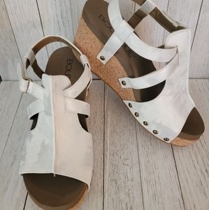 JULY 4TH SALE!! CORKYS- SELTZER WHITE METALLIC WEDGE SANDALS